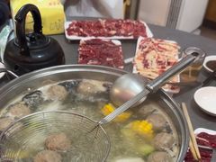 -官塘陈记鱼生·潮汕砂锅粥·牛肉火锅(潮枫路总店)