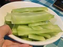 -昱龙大盆牛蛙馆(三兴街总店)