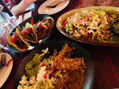 -Pistolera Mexican Cantina女枪手墨西哥餐厅(碧云路店)