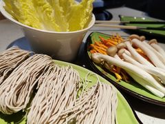 -一叶一世界·素食餐厅(锦华万达店)