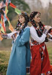 -汉仪华裳汉服馆(打浦桥店)