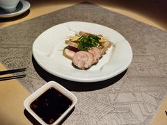 -穹六人间 people 6(岳阳路店)