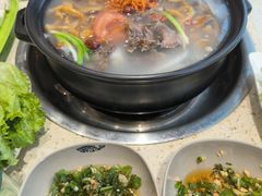 -九寨沟特色牦牛肉汤锅