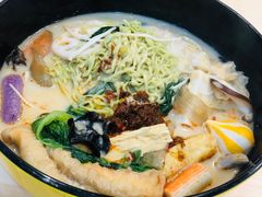 -小谷姐姐麻辣拌·麻辣烫(三里屯泰悦豪庭店)