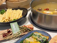 -煲王粤菜餐厅(中侨中心店)