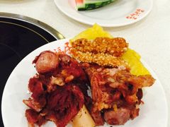 -泉福居酱骨头自助广场(南大街商业步行街店)
