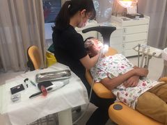 -维乐口腔(美维云门诊陆家嘴店)
