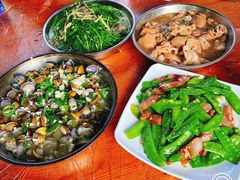 -御霞苑泥烩鸡休闲农庄