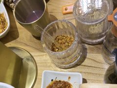 -青瓦餐厅·生鱼片·韩园烤肉(西塔店)