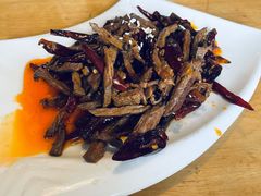 盐城冷吃牛肉-兔行天下-鸿鹤鲜锅兔(中海国际店)