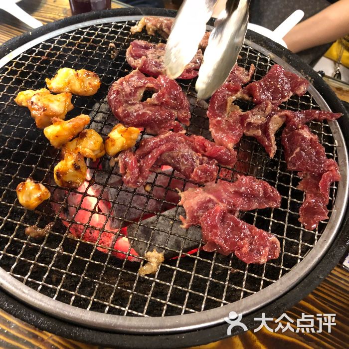 燚泥炉烤肉图片