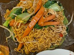 炒泡面-人间半杯·小酒馆创意菜(三里屯店)