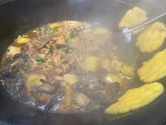 -炖四方东北铁锅炖·烧烤小龙虾(中豪国际店)