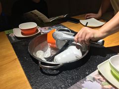 -洪氏嗨捞·广东猪肚鸡·椰子鸡火锅(西咸万象城店)