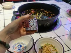 -九街淑芬掌中宝串串公司(内街文化创意园店)