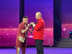 -南风大剧院莎梦二人转剧场