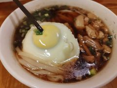 -矮子粉店1985·长沙米粉(湘春路店)