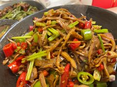 -回头客餐厅·家的味道农家菜·虹鳟鱼·铁锅炖(雁栖湖店)
