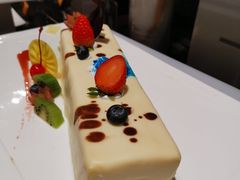 -三英温泉度假酒店-自助餐厅