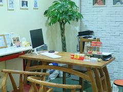 -极光口腔·矫正种植修复(锦江店)