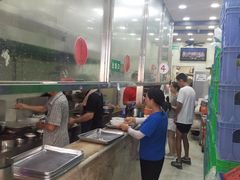 -刘信牛羊肉小炒泡馍(回民街店)