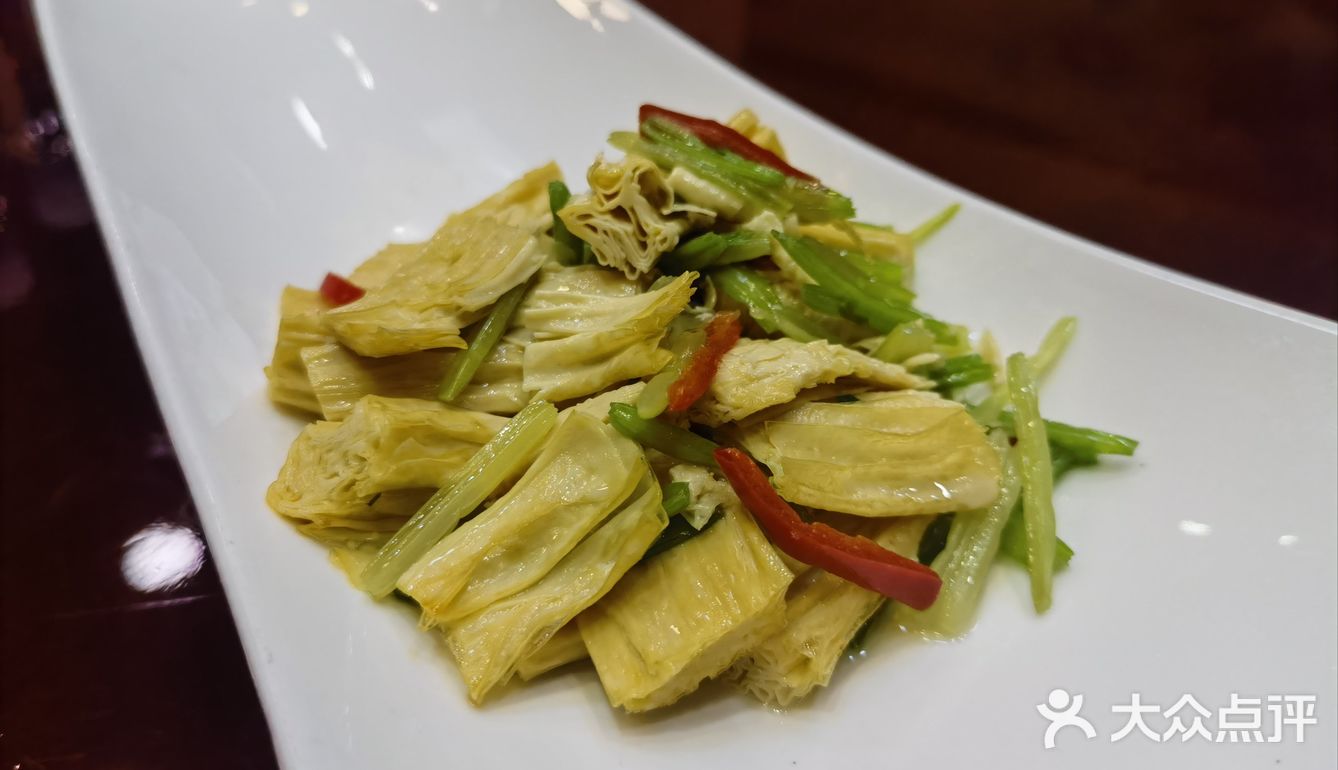 酒庄私房菜，鹿城品佳肴