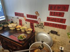 -柳州肥姨妈大骨螺蛳粉(东靖路店)