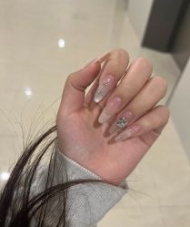 -尤米一站式美甲美睫