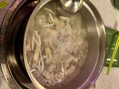 -润园四季椰子鸡火锅(海上世界店)