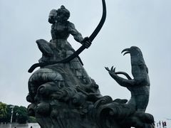 -巴陵广场