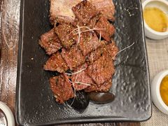 -萨拉伯尔(燕莎友谊商城店)