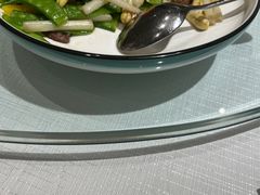 -深圳富苑皇冠假日套房酒店