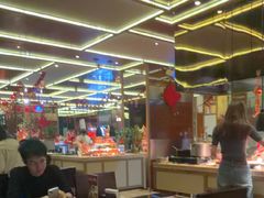 -大中华希尔顿酒店-念自助餐·嗨啤·小龙虾