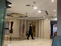 -碧中海汤泉汗蒸酒店