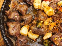 鸡心-老东镇啤酒屋海鲜加工·蒸汽海鲜·海鲜烧烤(台东店)