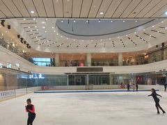 -陈露国际冰上中心(天津嘉里汇店)