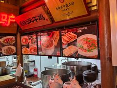 -乔家小院•非遗驴肉•本地小海鲜(滨河路店)