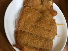 炸猪排-潘国仙耳光馄饨(黄家阙路店)