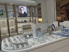 -无界眼镜MaxLess(南翔印象城店)