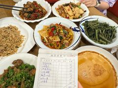 -湘缘道客•湘缘饭店·25年湘菜馆(古墩路店)