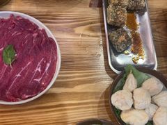 -黔二妞地摊火锅(龙华清湖店)