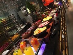 自助取餐区-领鲜活海鲜榴莲自助火锅(东门店)