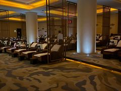 -爱乐国际温泉水疗会