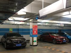 -琥珀老六龙虾(四里河店)