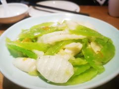 -宽鲜锅贴家常菜(永旺东部购物中心香港中路店)