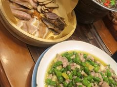 -万重锦·人文川菜馆(骡马市店)