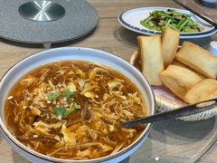 小油条配酸辣汤-味莊·青岛菜(云霄路店)