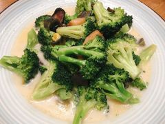 上汤西兰花-粤仔湾砂锅粥(滨湖万达店)