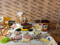 -玩坞轰趴馆·户外团建聚会主题生日派对馆(世豪广场店)