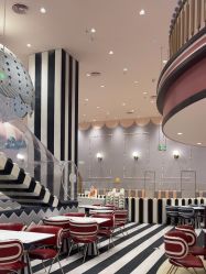 -奈尔宝家庭中心·亲子餐厅(鄞州万达店)